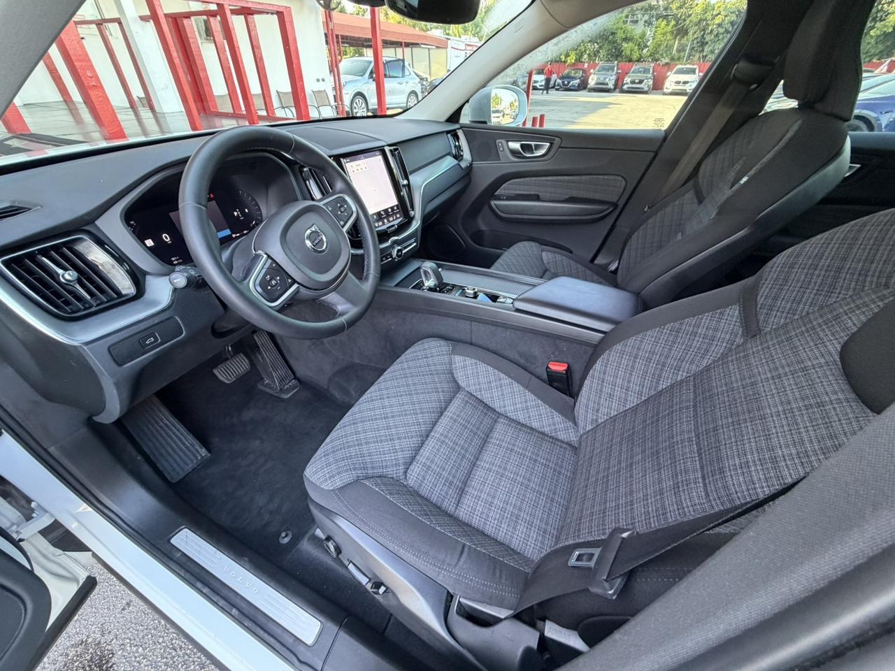 2023 Volvo XC60 Core Hollywood FL
