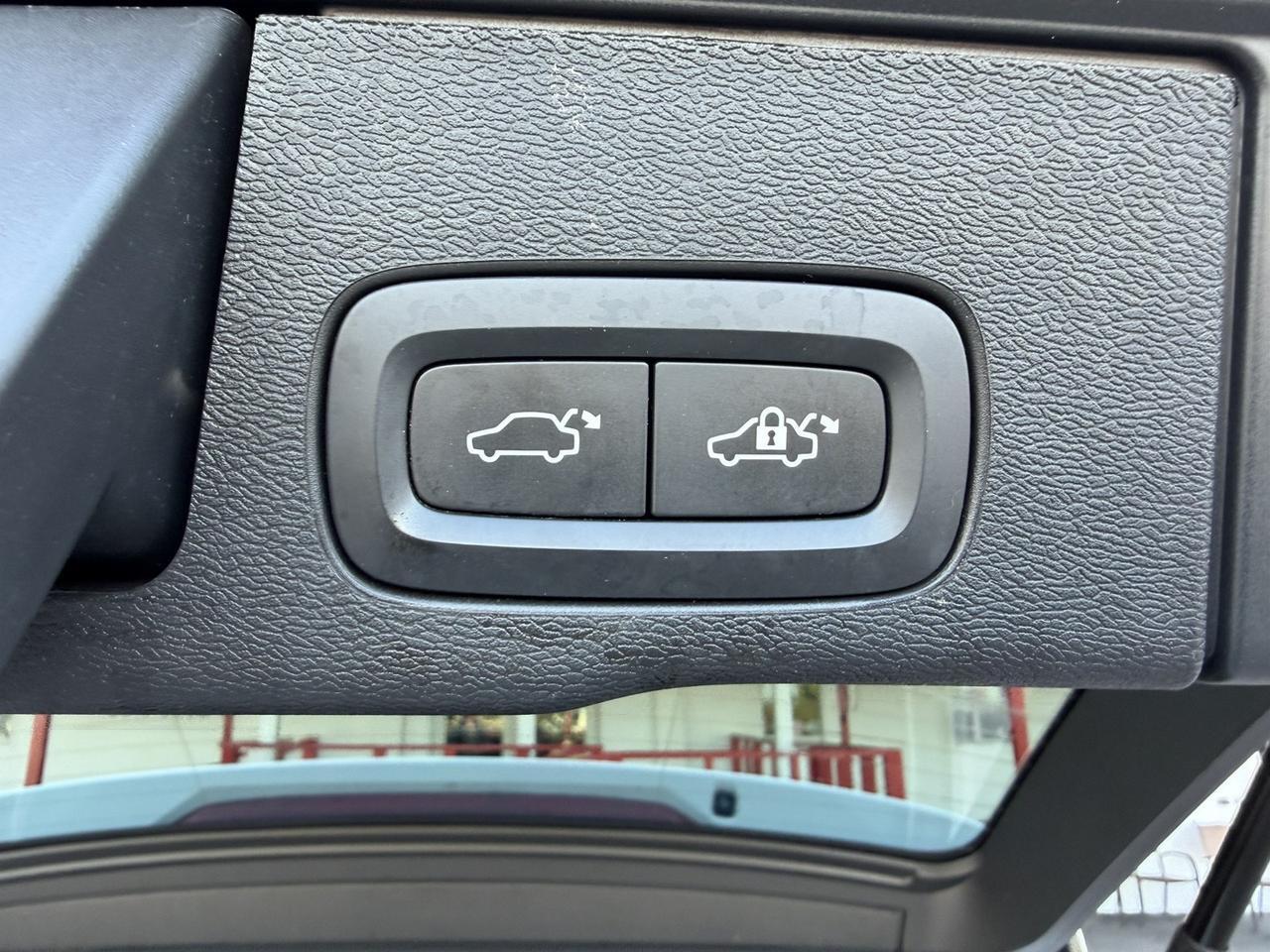 2023 Volvo XC60 Core Hollywood FL