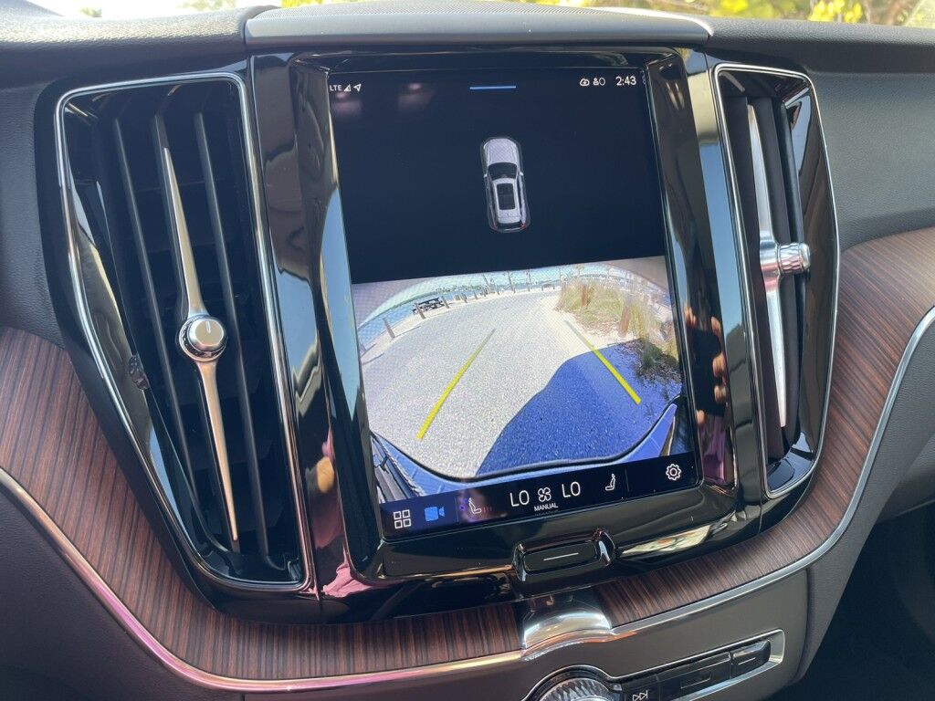 2023 Volvo XC60 PLUS~LEATHER~MOONROOF~20 WHEELS~FACTORY WARRANTY~ONLINE FINANCE AND SHIPPING AVAILABLE!!!! Sarasota FL