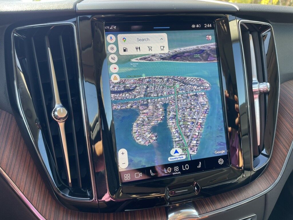 2023 Volvo XC60 PLUS~LEATHER~MOONROOF~20 WHEELS~FACTORY WARRANTY~ONLINE FINANCE AND SHIPPING AVAILABLE!!!! Sarasota FL