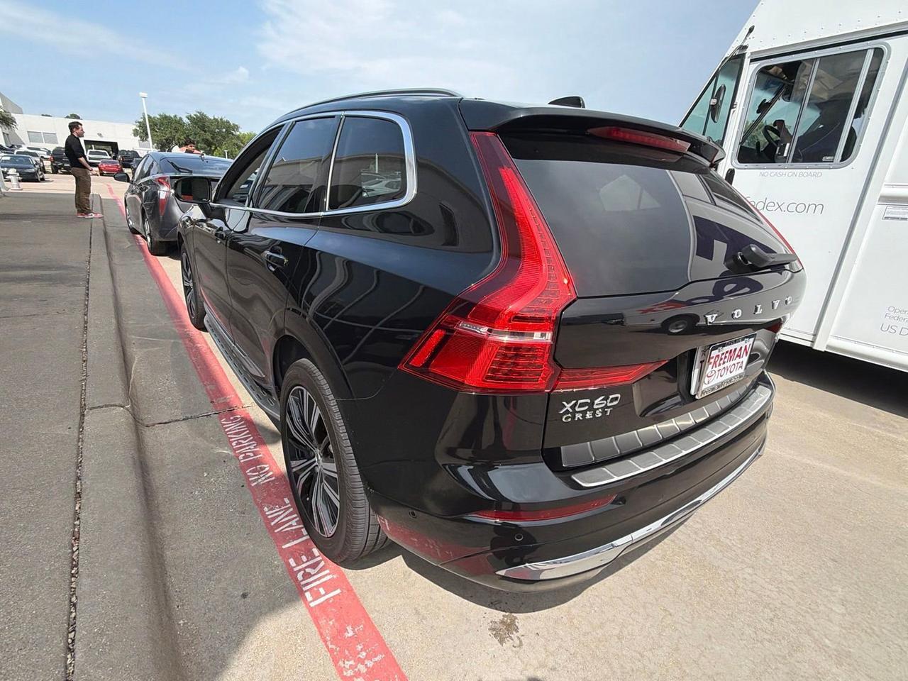 2023 Volvo XC60 Plus Bright Theme Hurst TX