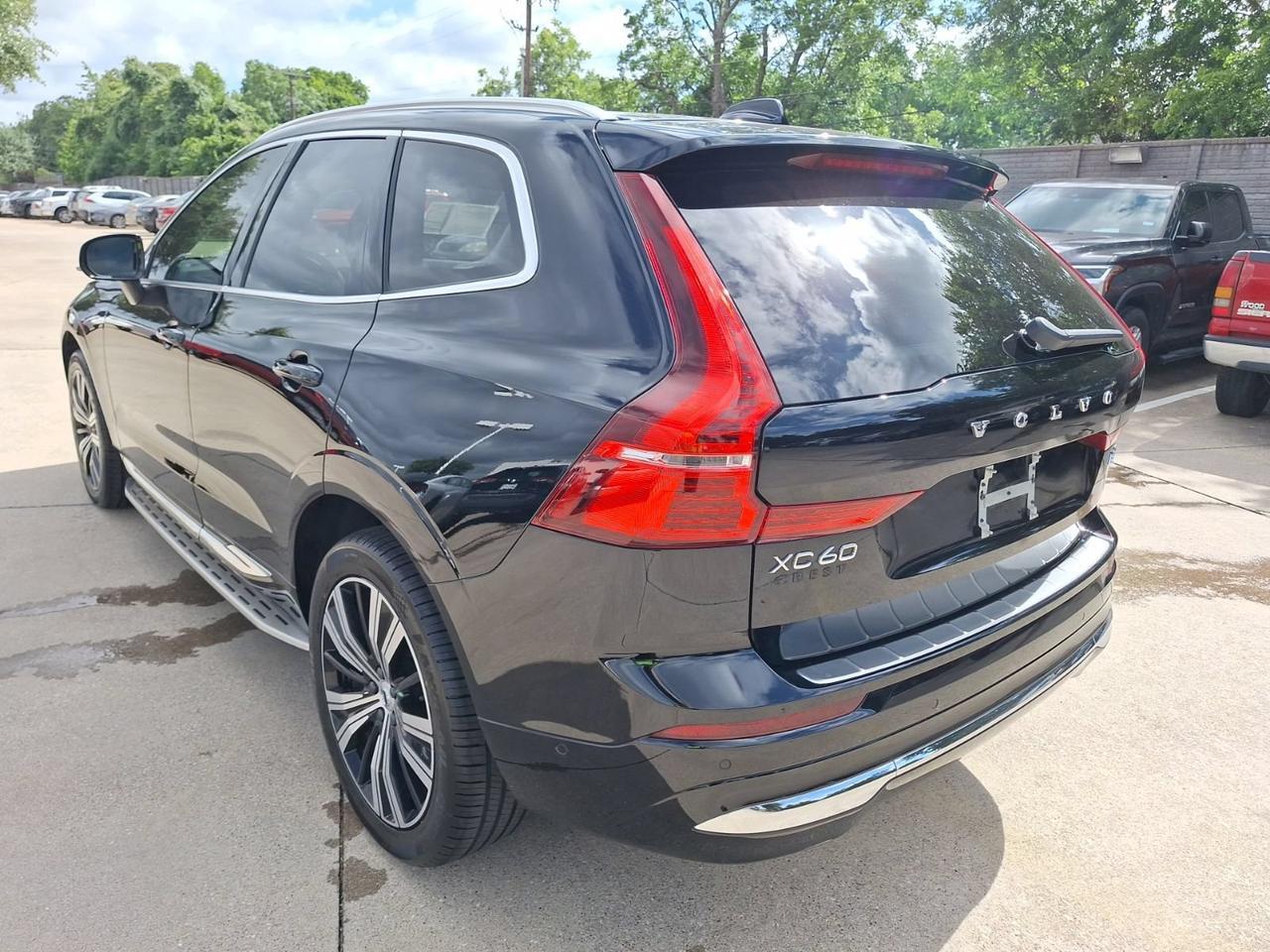 2023 Volvo XC60 Plus Bright Theme Hurst TX