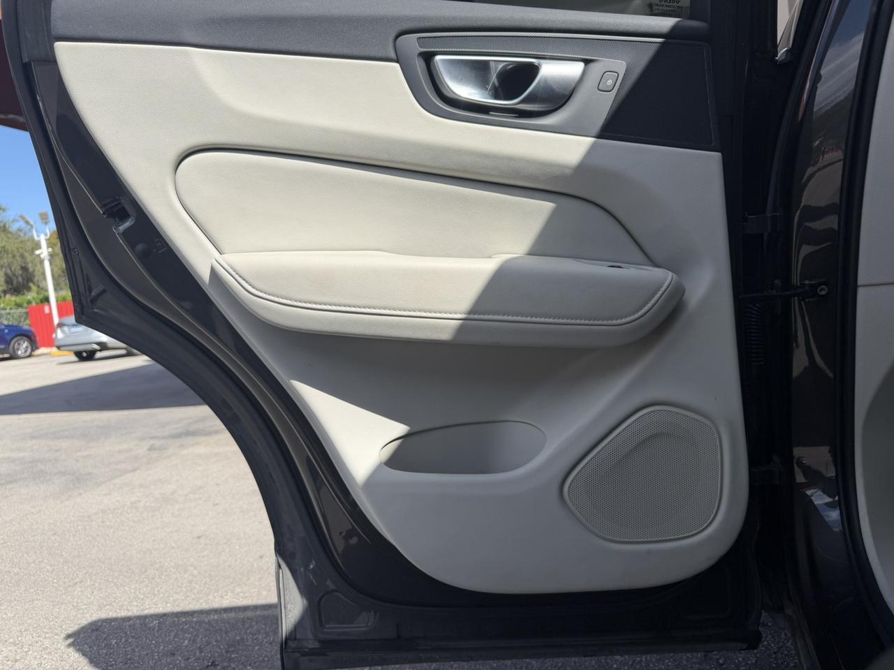 2023 Volvo XC60 Plus Bright Theme Hollywood FL