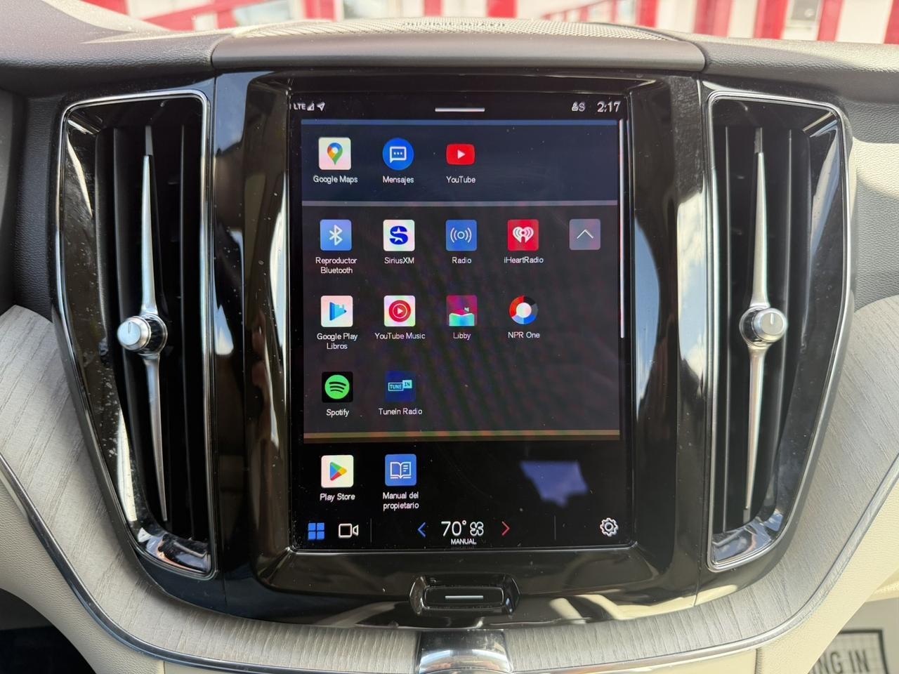 2023 Volvo XC60 Plus Bright Theme Hollywood FL