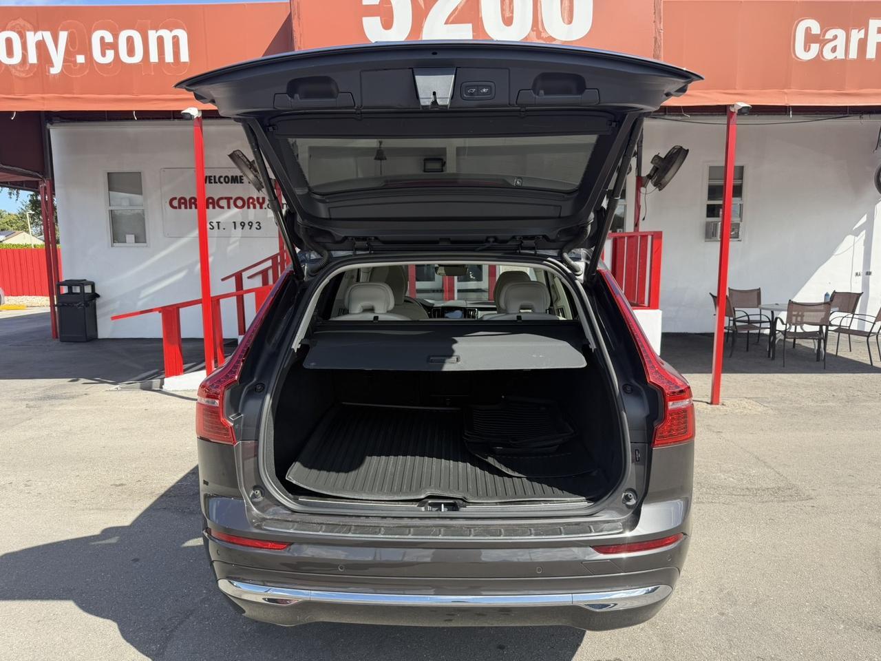 2023 Volvo XC60 Plus Bright Theme Hollywood FL