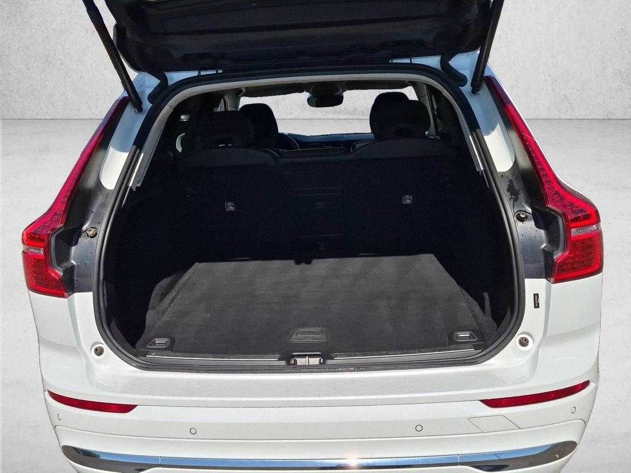 2023 Volvo XC60 Plus Bright Theme Roseville CA