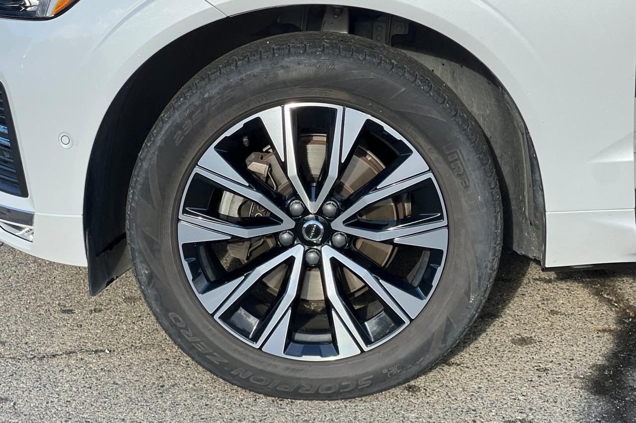 2023 Volvo XC60 Plus Bright Theme Roseville CA