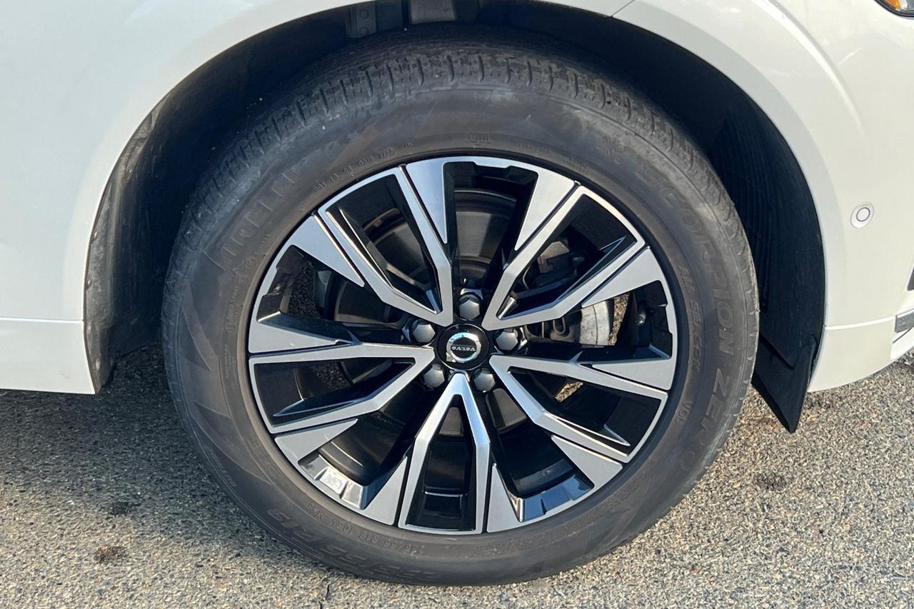 2023 Volvo XC60 Plus Bright Theme Roseville CA