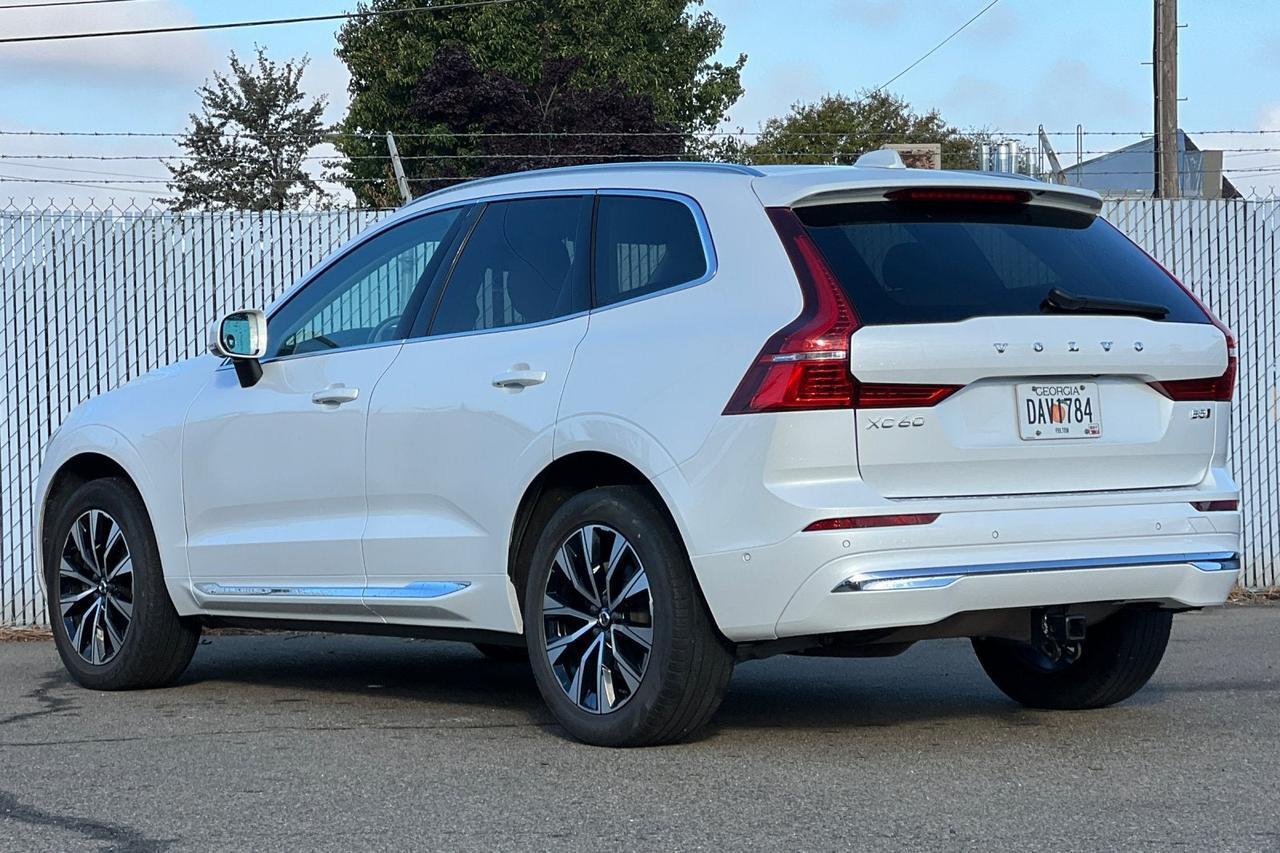 2023 Volvo XC60 Plus Bright Theme Roseville CA