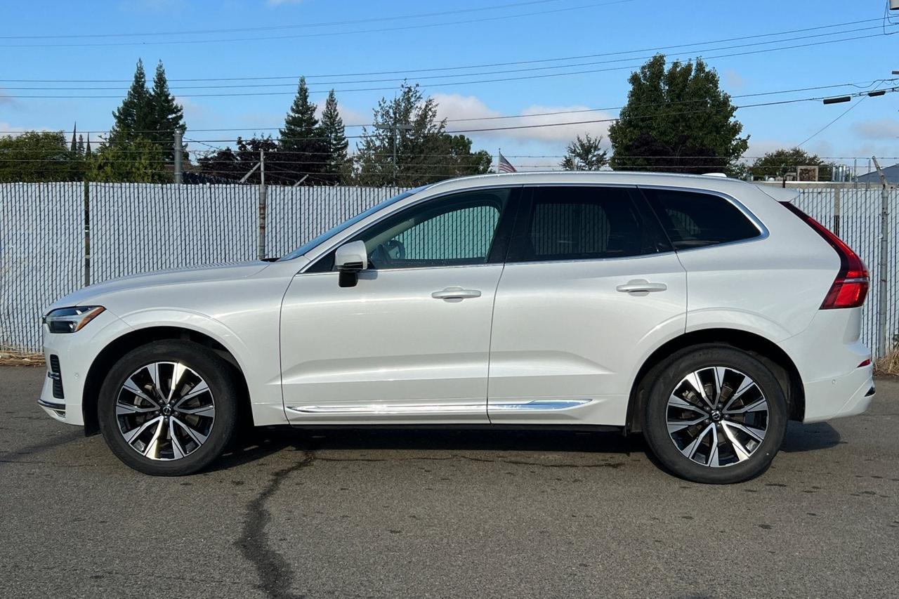 2023 Volvo XC60 Plus Bright Theme Roseville CA