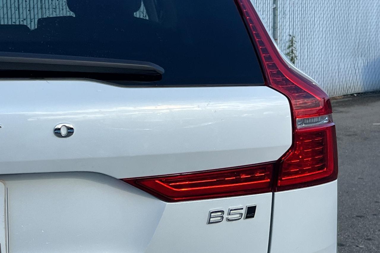 2023 Volvo XC60 Plus Bright Theme Roseville CA