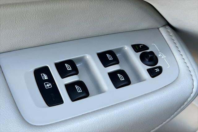 2023 Volvo XC60 Plus Bright Theme Roseville CA