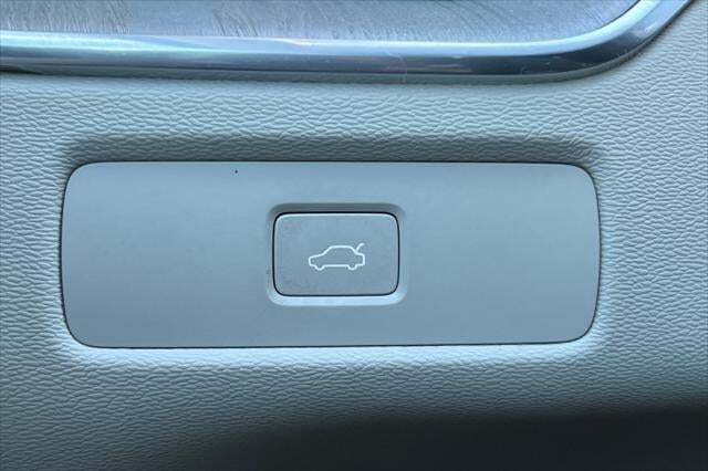 2023 Volvo XC60 Plus Bright Theme Roseville CA