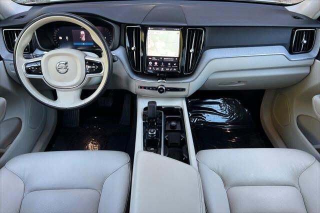 2023 Volvo XC60 Plus Bright Theme Roseville CA