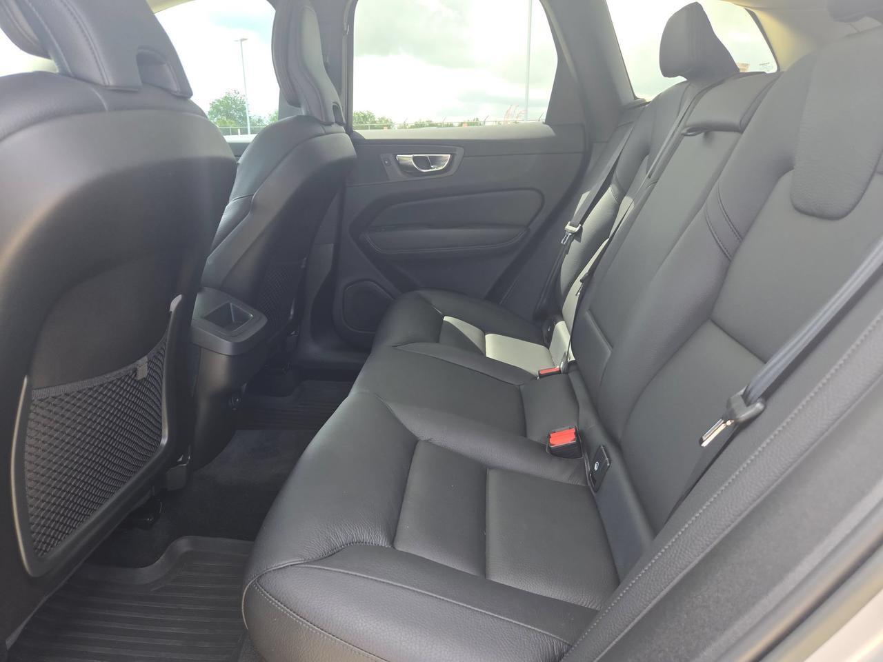2023 Volvo XC60 Plus Dark Theme Castroville TX