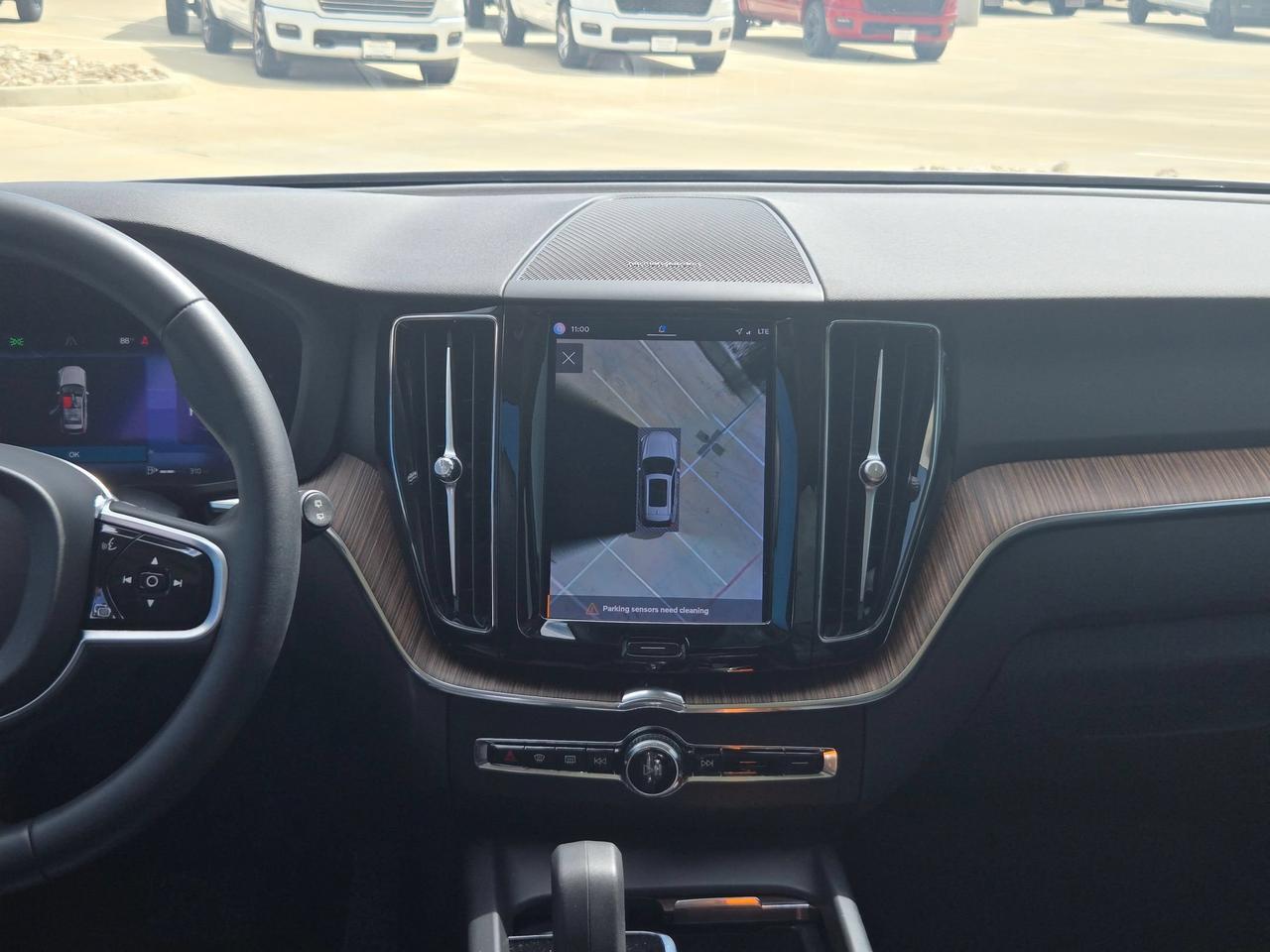 2023 Volvo XC60 Plus Dark Theme Castroville TX