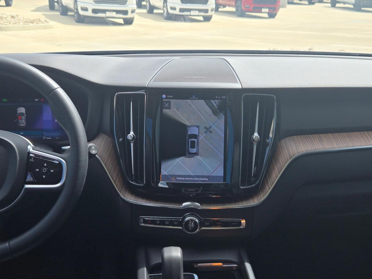 2023 Volvo XC60 Plus Dark Theme Castroville TX