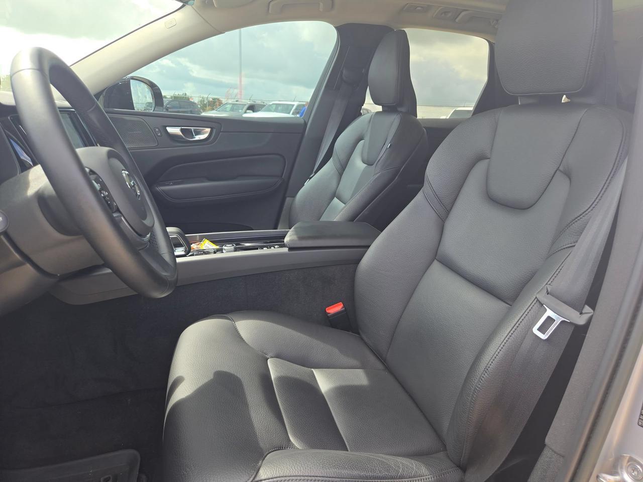 2023 Volvo XC60 Plus Dark Theme Castroville TX