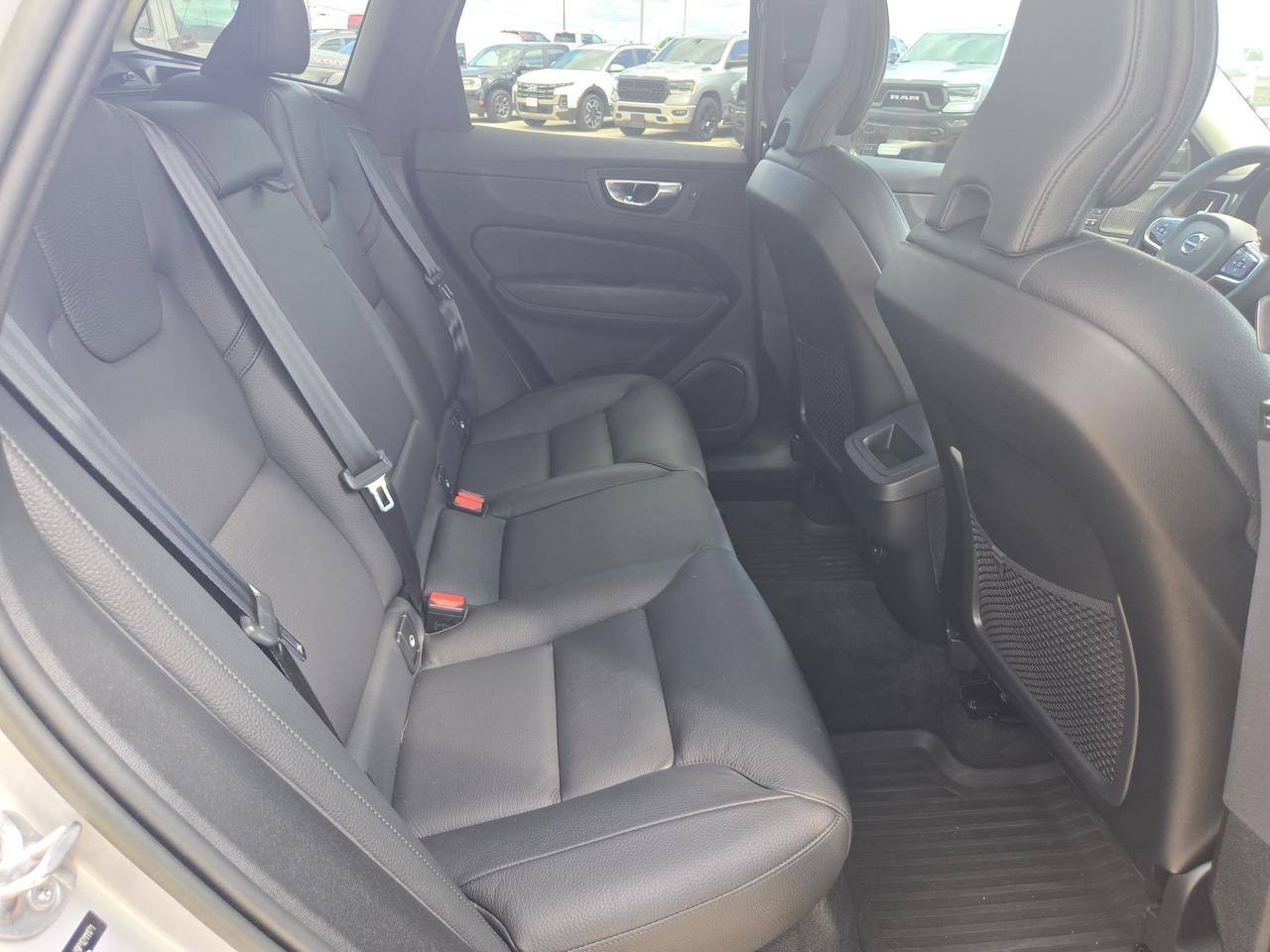 2023 Volvo XC60 Plus Dark Theme Castroville TX