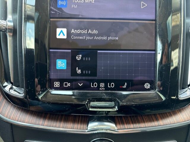 2023 Volvo XC60 Plus Dark Theme Springfield IL