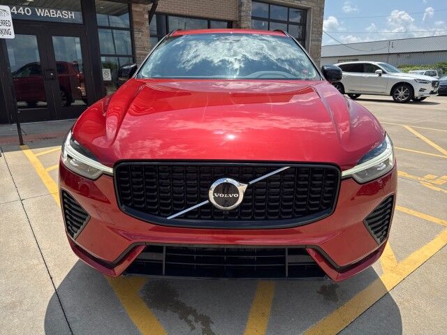 2023 Volvo XC60 Plus Dark Theme Springfield IL