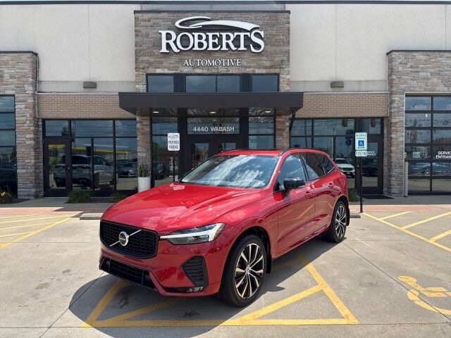 2023 Volvo XC60 Plus Dark Theme Springfield IL