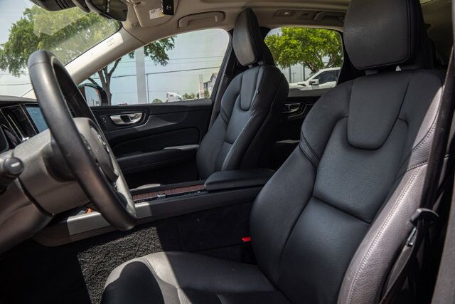 2023 Volvo XC60 Recharge Plug-In Hybrid Plus Dark Theme  Selma TX