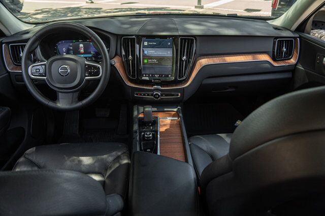 2023 Volvo XC60 Recharge Plug-In Hybrid Plus Dark Theme  Selma TX