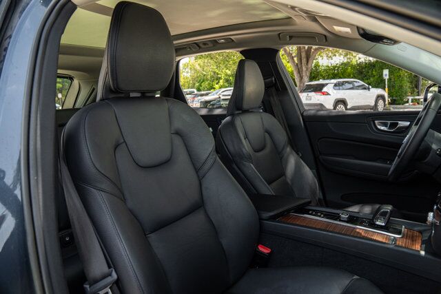 2023 Volvo XC60 Recharge Plug-In Hybrid Plus Dark Theme  Selma TX