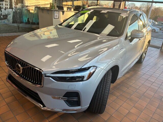 2023 Volvo XC60 Recharge Plug-In Hybrid T8 Core Bright Theme Charlotte NC