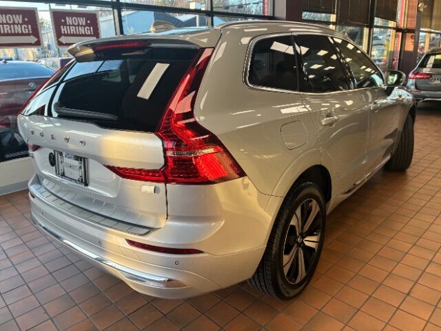 2023 Volvo XC60 Recharge Plug-In Hybrid T8 Core Bright Theme Charlotte NC