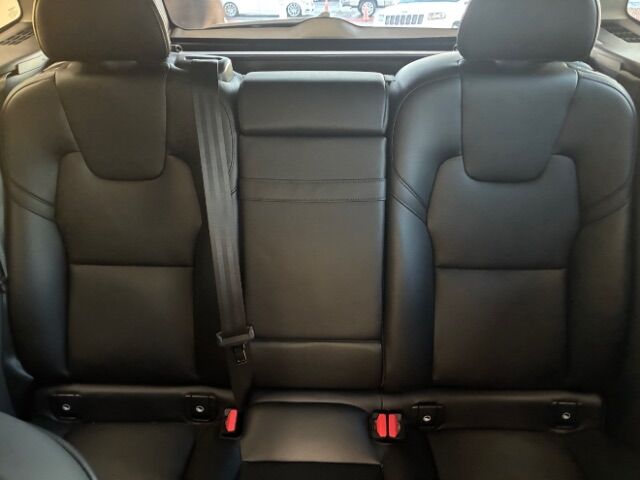 2023 Volvo XC60 Recharge Plug-In Hybrid T8 Core Bright Theme Charlotte NC