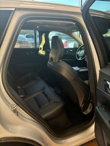 2023 Volvo XC60 Recharge Plug-In Hybrid T8 Core Bright Theme Charlotte NC