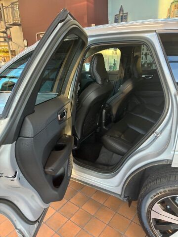 2023 Volvo XC60 Recharge Plug-In Hybrid T8 Core Bright Theme Charlotte NC