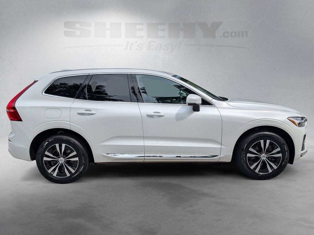 2023 Volvo XC60 Recharge Plug-In Hybrid T8 Core Bright Theme Hunt Valley MD