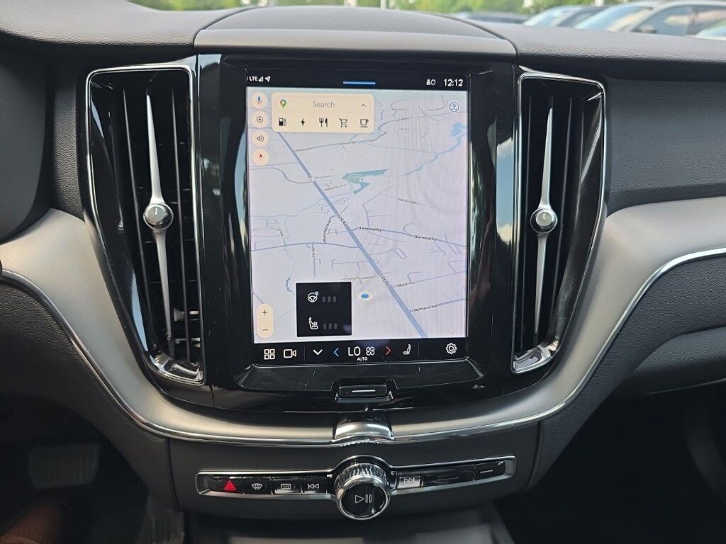 2023 Volvo XC60 Recharge Plug-In Hybrid T8 Core Bright Theme Hunt Valley MD