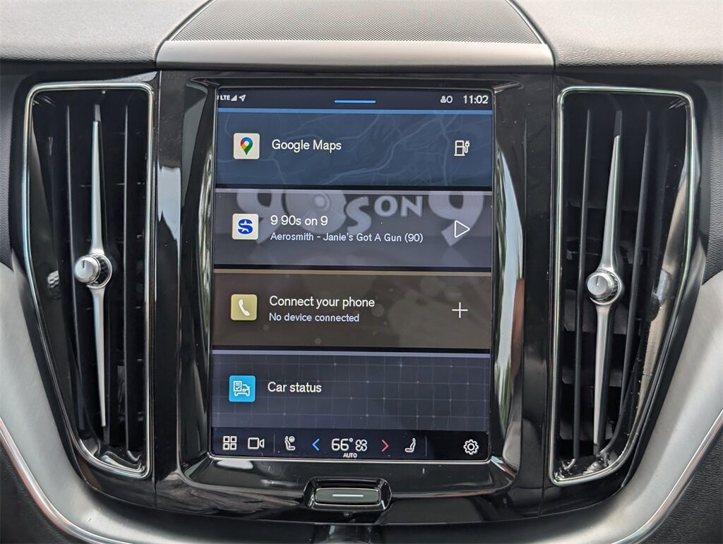 2023 Volvo XC60 Recharge Plug-In Hybrid T8 Core Bright Theme Hunt Valley MD