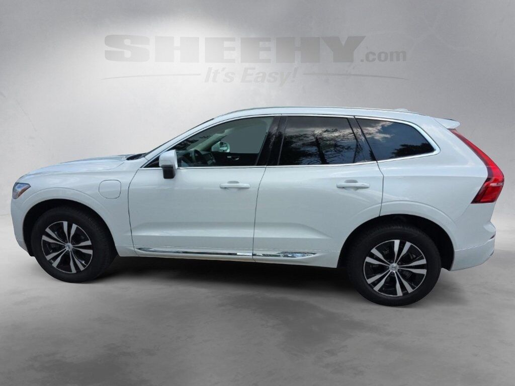 2023 Volvo XC60 Recharge Plug-In Hybrid T8 Core Bright Theme Hunt Valley MD