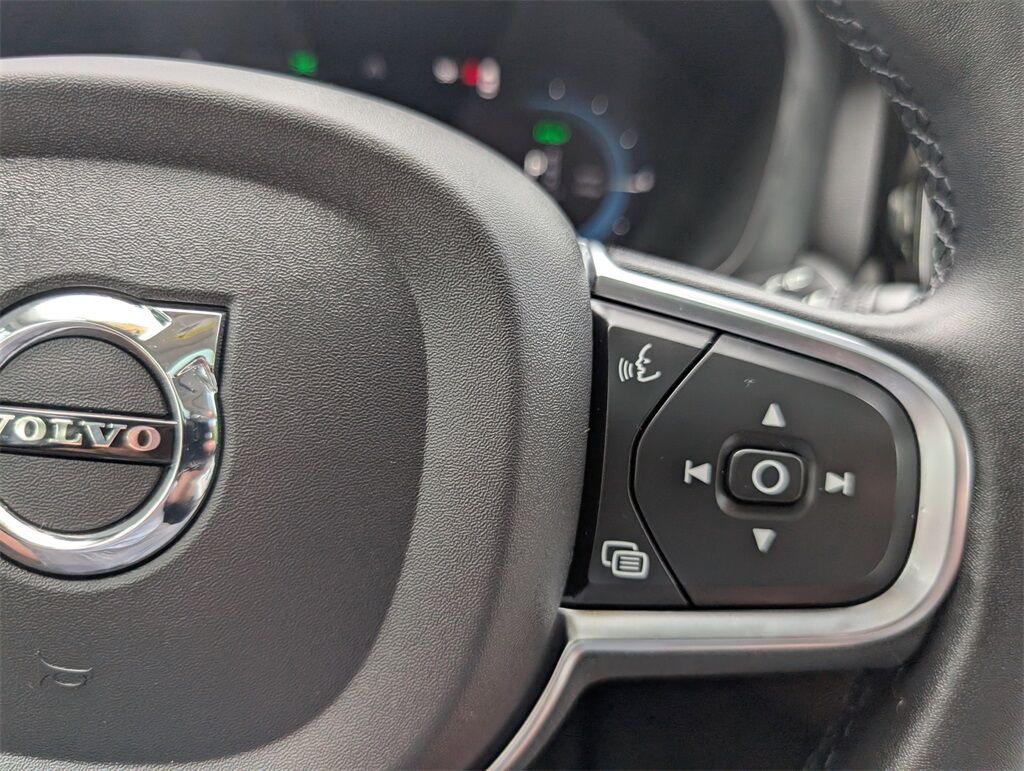 2023 Volvo XC60 Recharge Plug-In Hybrid T8 Core Bright Theme Hunt Valley MD