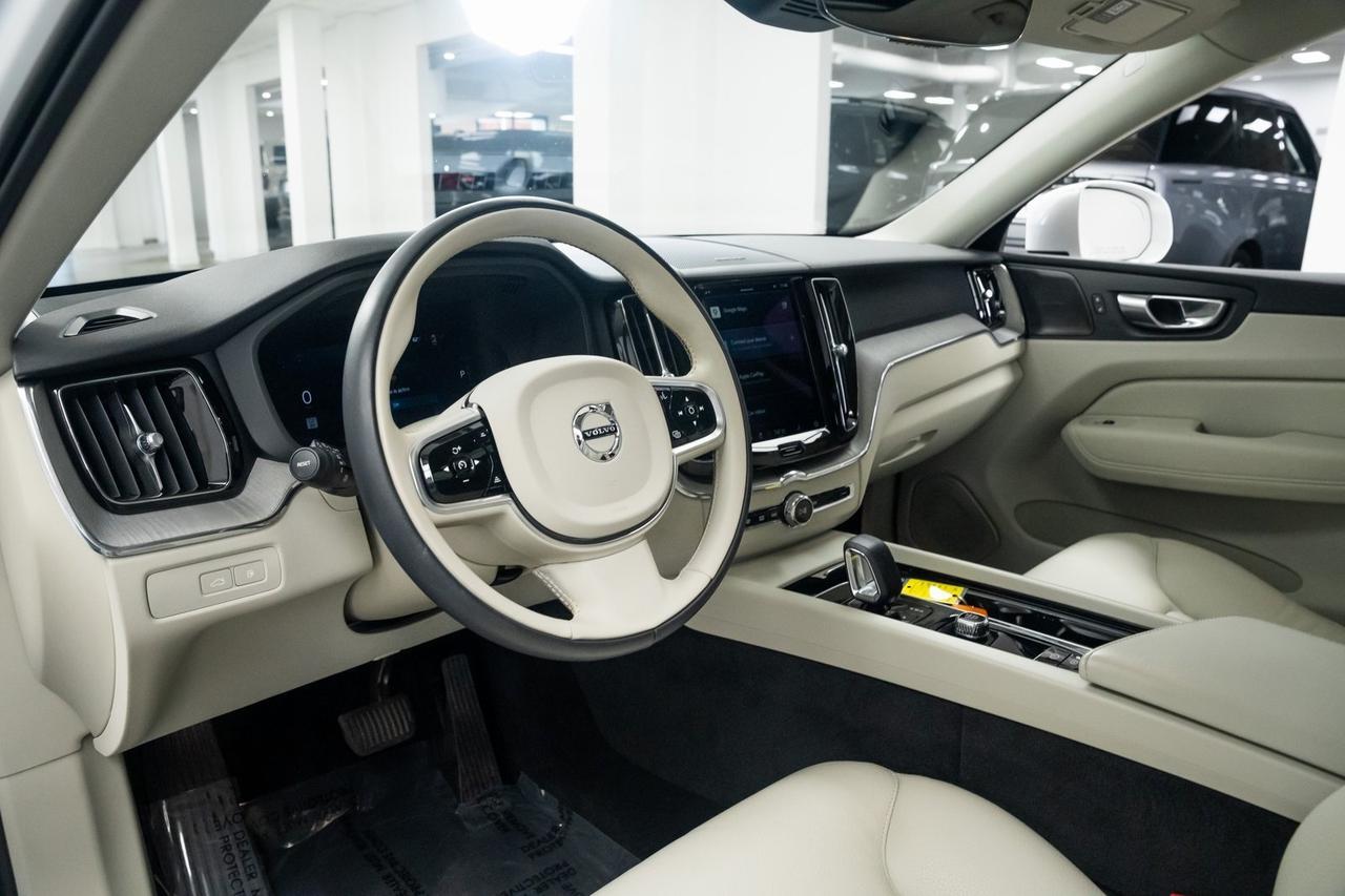2023 Volvo XC60 Recharge Plug-In Hybrid T8 Plus Bright Theme 1 Owner Heated Seats Portland OR