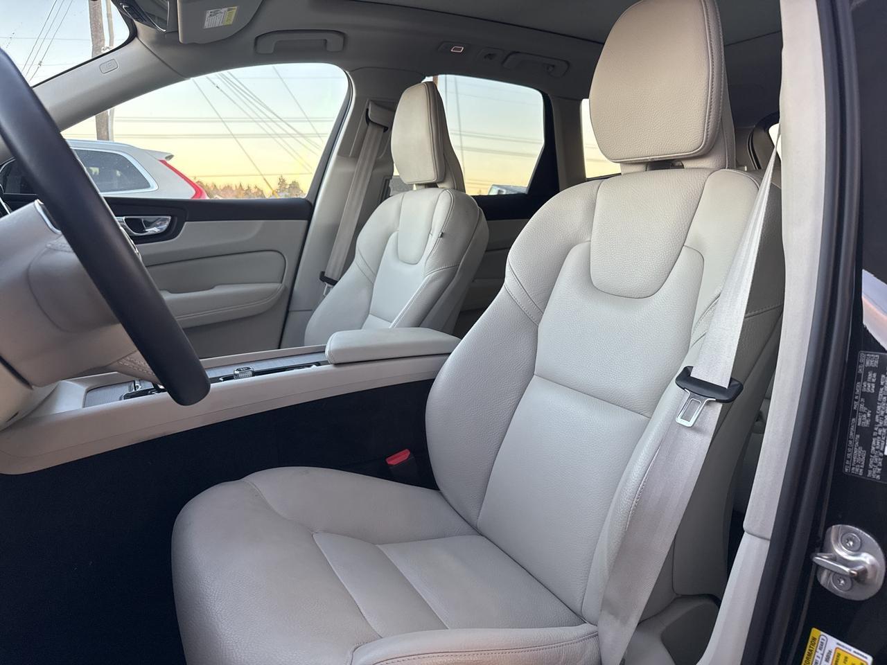 2023 Volvo XC60 Recharge Plug-In Hybrid T8 Plus Bright Theme Bend OR