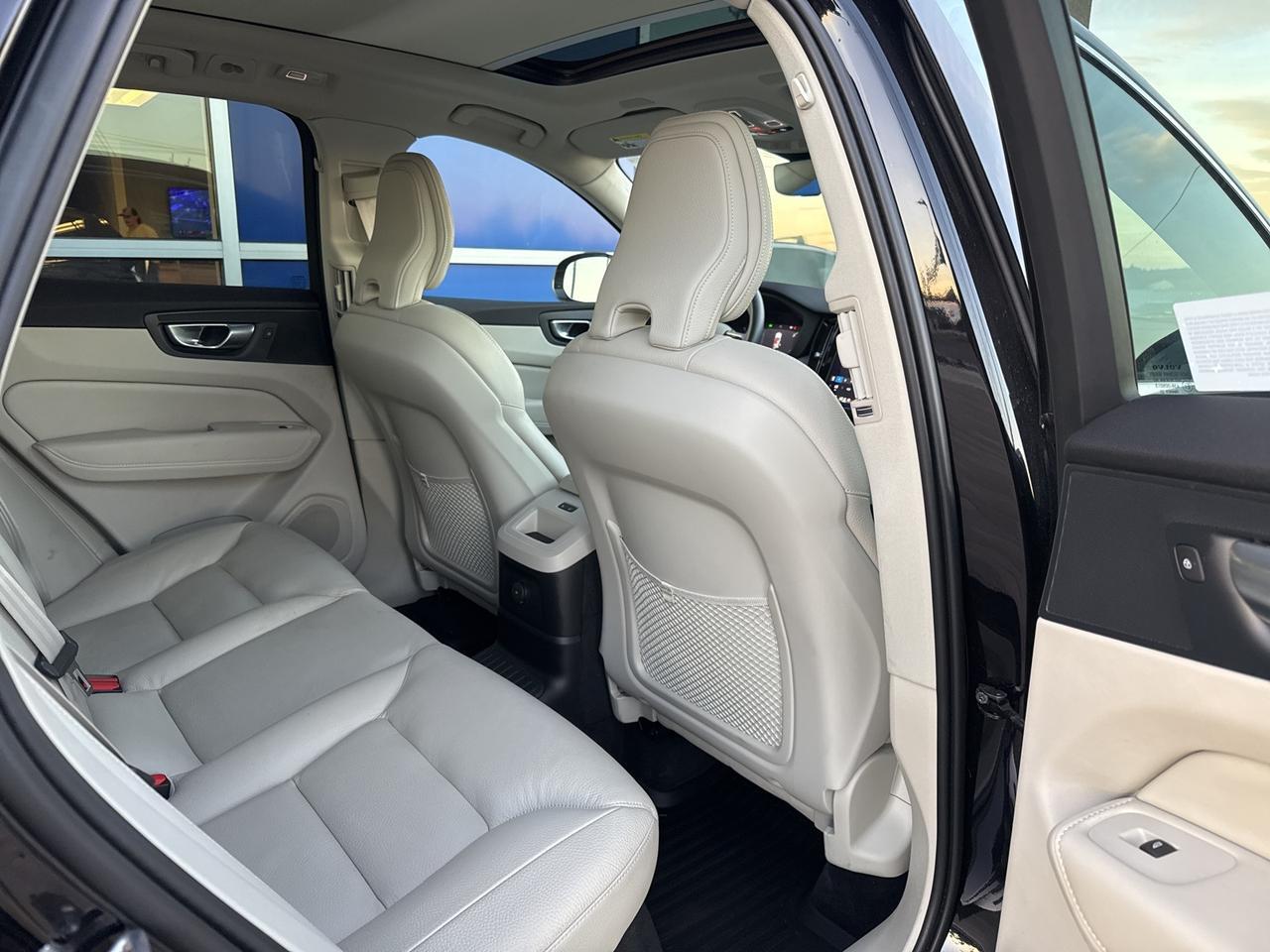 2023 Volvo XC60 Recharge Plug-In Hybrid T8 Plus Bright Theme Bend OR