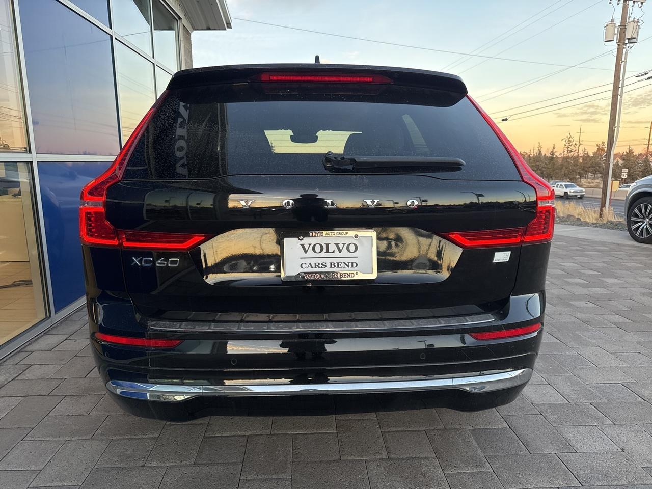 2023 Volvo XC60 Recharge Plug-In Hybrid T8 Plus Bright Theme Bend OR