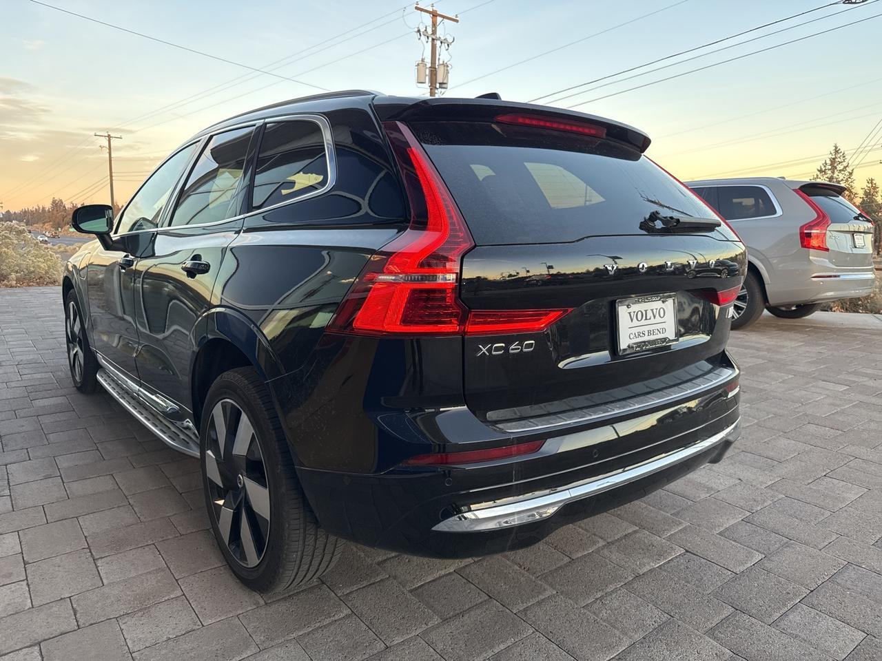 2023 Volvo XC60 Recharge Plug-In Hybrid T8 Plus Bright Theme Bend OR