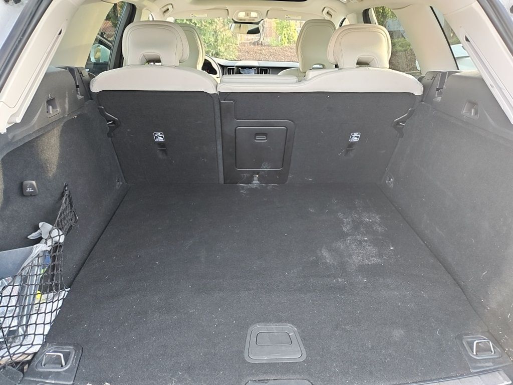 2023 Volvo XC60 Recharge Plug-In Hybrid T8 Plus Bright Theme Hunt Valley MD