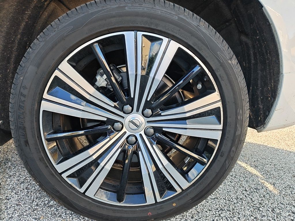 2023 Volvo XC60 Recharge Plug-In Hybrid T8 Plus Bright Theme Hunt Valley MD