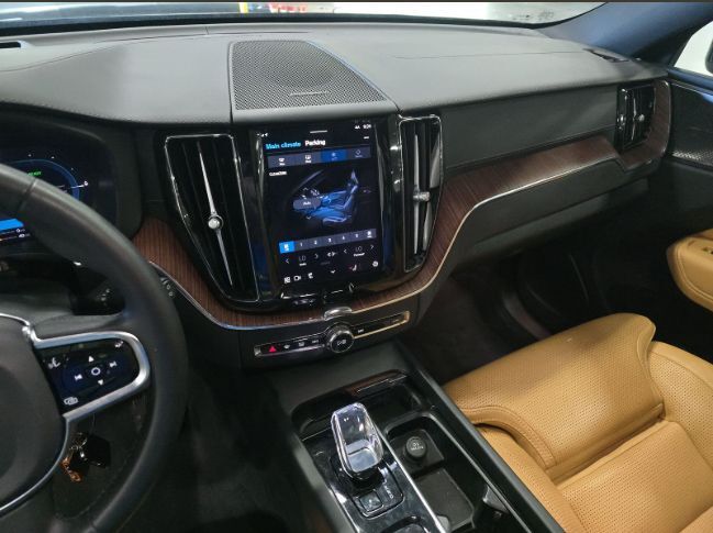 2023 Volvo XC60 Recharge Plug-In Hybrid Ultimate Gladstone OR