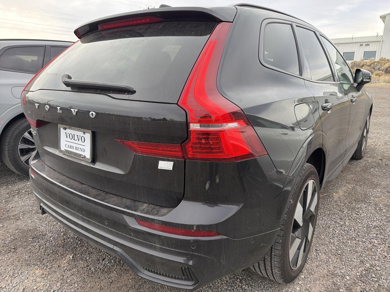 2023 Volvo XC60 Recharge Plug-In Hybrid Ultimate Bend OR