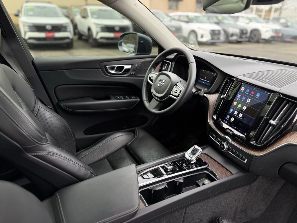 2023 Volvo XC60 Recharge Plug-In Hybrid Ultimate Beaverton OR