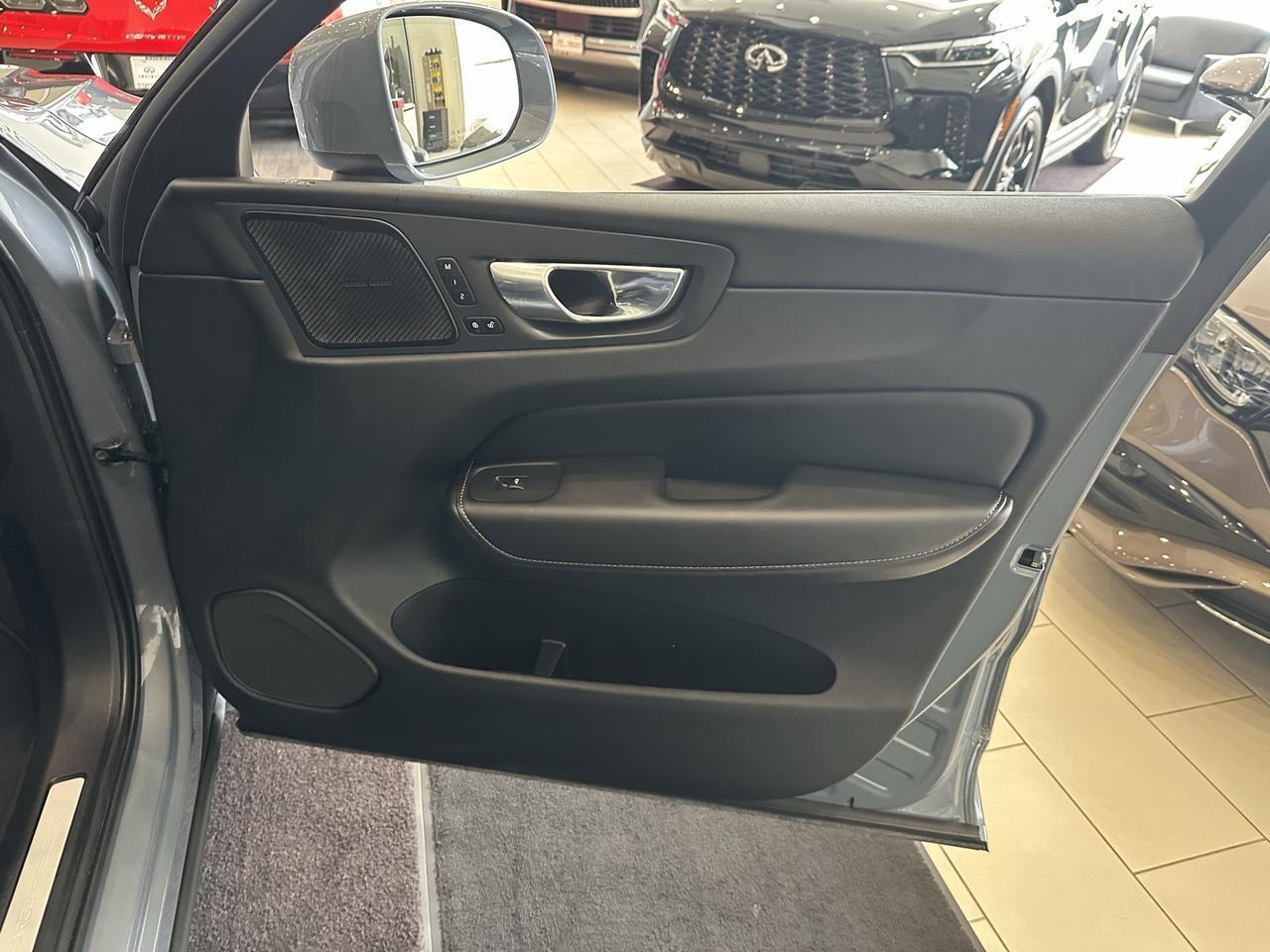 2023 Volvo XC60 Recharge Plug-In Hybrid Ultimate Annapolis MD